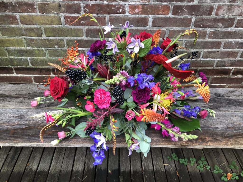 Rouwbloemen in vrolijke kleuren